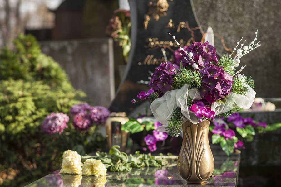 Fleurs Enterrement sur La Chapelle-sur-Loire